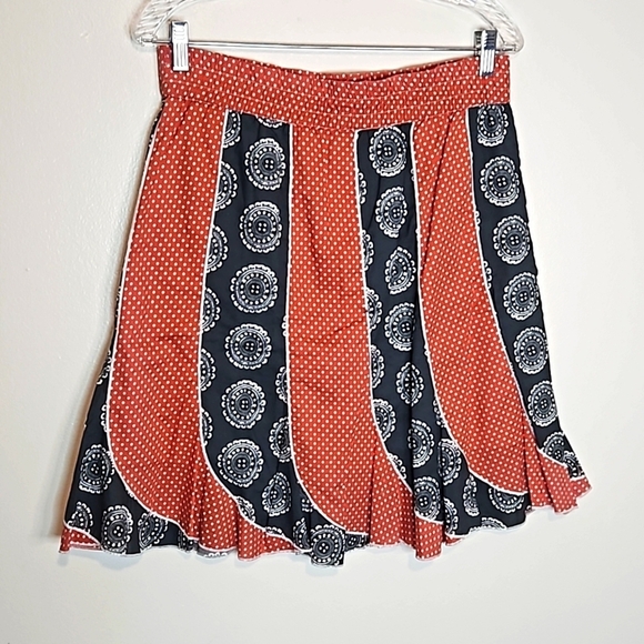 sahalie Dresses & Skirts - Sahalie red/black/white print polka dot lined skirt size Medium EUC RARE 🎯